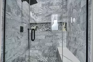 8332 S 78th Ct, Justice, IL 60458 - Photo 14