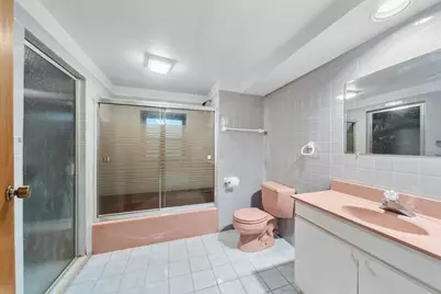 4111 Terri Lyn Lane, Northbrook, IL 60062 - Photo 16