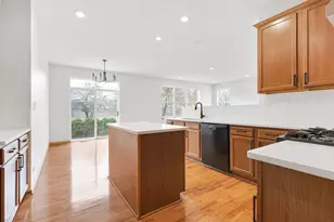 786 Bohannon Cir, Oswego, IL 60543 - Photo 14