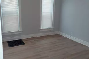 1009 Garnett Pl, Evanston, IL 60201 - Photo 2