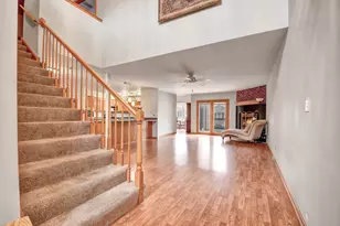 13537 Latrobe Ave, Crestwood, IL 60418 - Photo 2