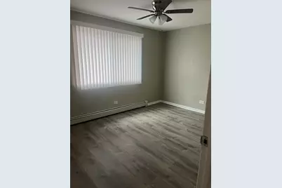 8701 S 84th Court #5, Hickory Hills, IL 60457 - Photo 6