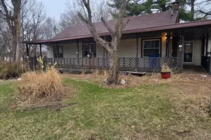 7424 N River Rd, Byron, IL 61010 - Photo 1