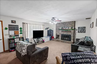 2107 Cedar Avenue, Salem, IL 62881 - Photo 8