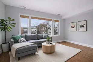 1343 W Winona St, Chicago, IL 60640 - Photo 2