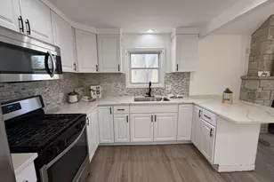 1503 Wilson Ct, Zion, IL 60099 - Photo 6