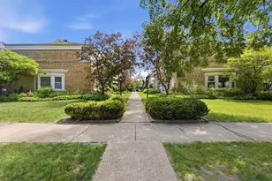 208 South Blvd, Evanston, IL 60202 - Photo 2