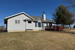 315 Medinah Dr, Lake Carroll, IL 61046 - Photo 6