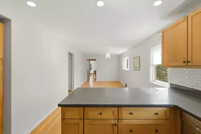 556 Barton Avenue #1, Evanston, IL 60202 - Photo 12