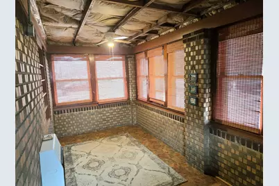 2215 Benderwirt Avenue, Rockford, IL 61103 - Photo 2