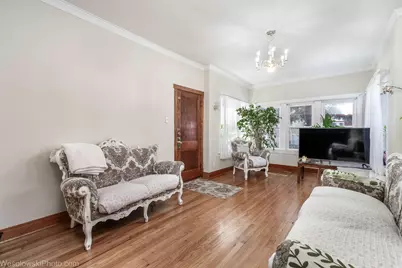 3039 N Haussen Court, Chicago, IL 60618 - Photo 8