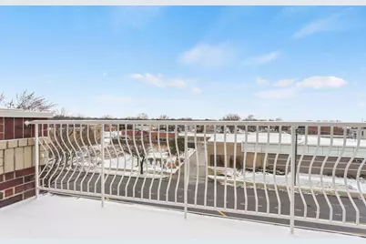 7091 W Touhy Avenue #505, Niles, IL 60714 - Photo 16