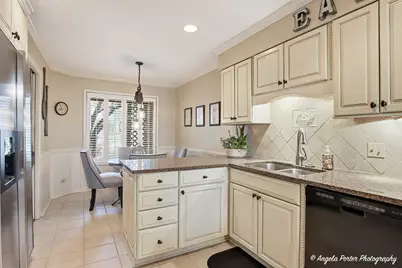 890 Shoreline Road, Lake Barrington, IL 60010 - Photo 4