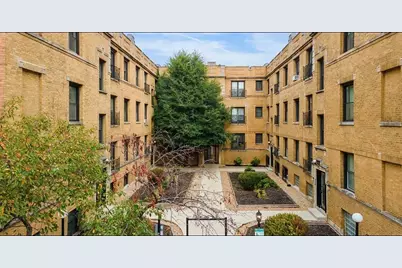 732 W Roscoe Street #SGA, Chicago, IL 60657 - Photo 1