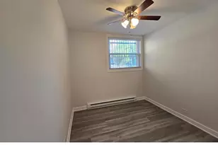 732 W Roscoe St, Chicago, IL 60657 - Photo 10