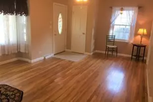 1413 S 7th St, Saint Charles, IL 60174 - Photo 4