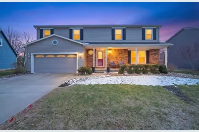211 Lake Shore Circle, Bloomington, IL 61704 - Photo 1