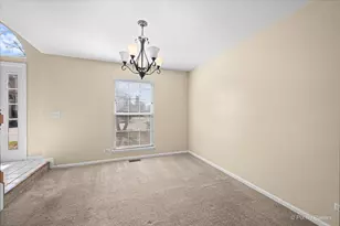 620 Stone Brook Ct, Elk Grove Village, IL 60007 - Photo 16