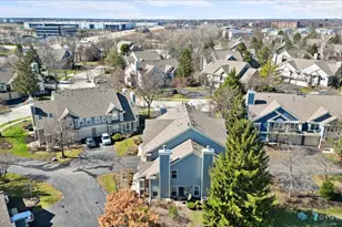 620 Stone Brook Ct, Elk Grove Village, IL 60007 - Photo 6