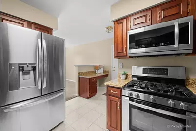 620 Stone Brook Court, Elk Grove Village, IL 60007 - Photo 14