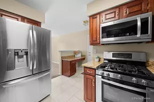 620 Stone Brook Ct, Elk Grove Village, IL 60007 - Photo 14