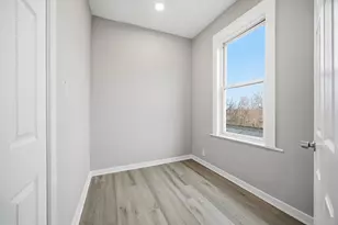 66 E 100th St, Chicago, IL 60628 - Photo 16