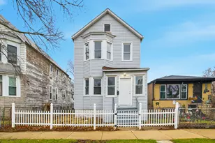 66 E 100th St, Chicago, IL 60628 - Photo 1