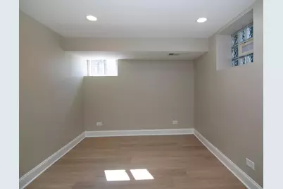 8356 Sayre Avenue, Burbank, IL 60459 - Photo 20