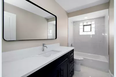 8356 Sayre Avenue, Burbank, IL 60459 - Photo 14
