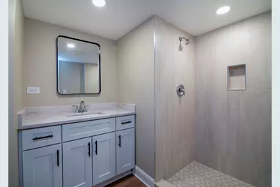 8356 Sayre Avenue, Burbank, IL 60459 - Photo 22