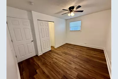 1530 N 39th Avenue, Stone Park, IL 60165 - Photo 8