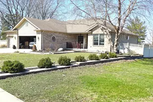26708 W Megan Dr, Channahon, IL 60410 - Photo 2