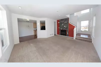 636 Hawley Drive, Oswego, IL 60543 - Photo 4