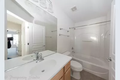 636 Hawley Drive, Oswego, IL 60543 - Photo 16