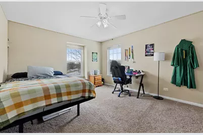 1110 Walker Court, Antioch, IL 60002 - Photo 14