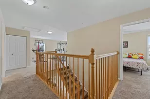 1110 Walker Ct, Antioch, IL 60002 - Photo 10