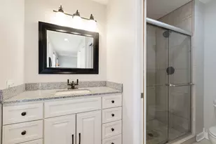 1015 Confederation Dr, Bartlett, IL 60103 - Photo 18