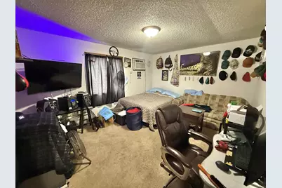 216 Madison Street #3D, Joliet, IL 60435 - Photo 6