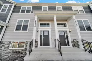 25718 W Yorkshire Dr, Plainfield, IL 60544 - Photo 1