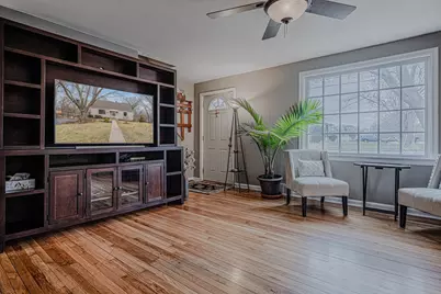 2212 Ravine Drive, Zion, IL 60099 - Photo 8