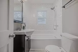 2212 Ravine Dr, Zion, IL 60099 - Photo 18