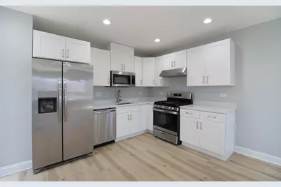 836 N Parkside Avenue #2, Chicago, IL 60651 - Photo 6