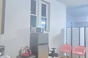 4117 W Lawrence Ave, Chicago, IL 60630 - Photo 8