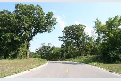 936 Thomas Drive, Morris, IL 60450 - Photo 1