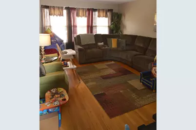 8148 Keating Avenue, Skokie, IL 60076 - Photo 2