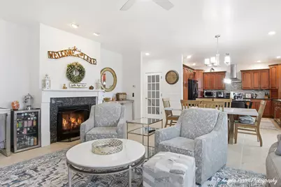 3704 W Lake Shore Drive, Wonder Lake, IL 60097 - Photo 10