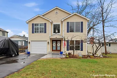 3704 W Lake Shore Drive, Wonder Lake, IL 60097 - Photo 4