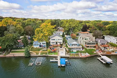 3704 W Lake Shore Drive, Wonder Lake, IL 60097 - Photo 46