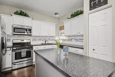 3340 Cloud Croft Court, Montgomery, IL 60538 - Photo 10