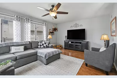 515 Buckingham Place, Shorewood, IL 60404 - Photo 14